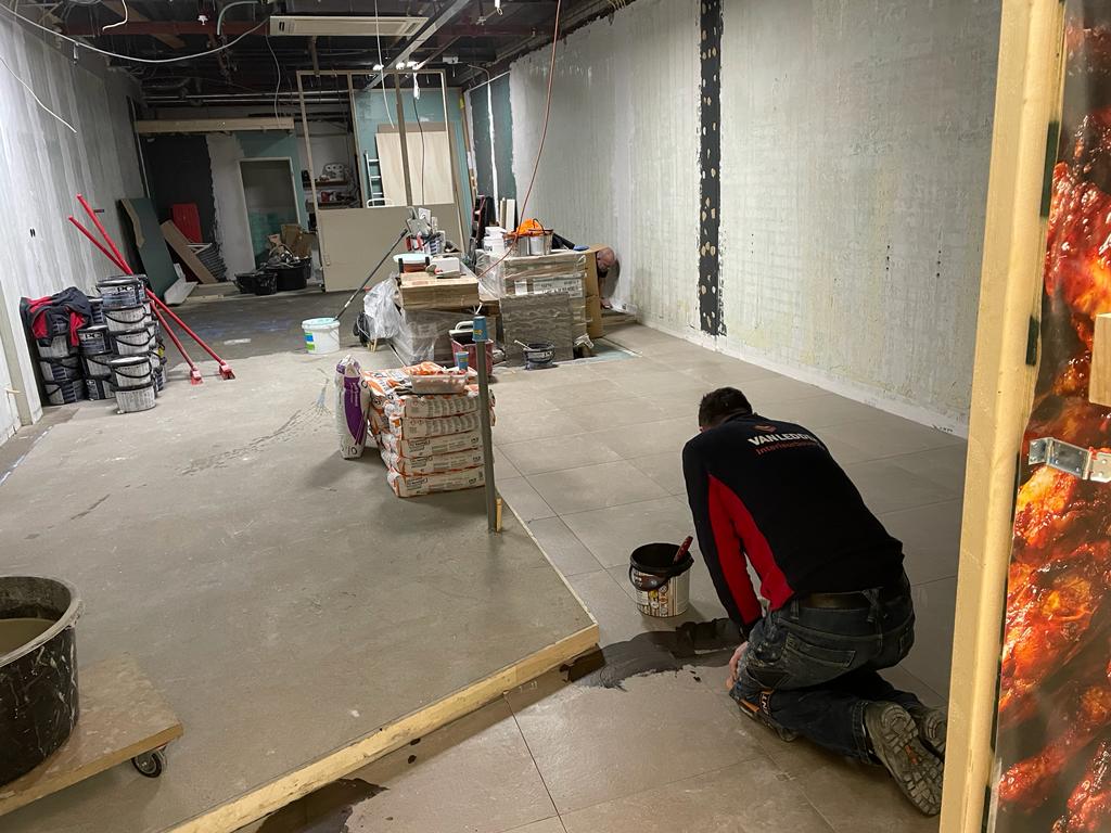 Roosters Nieuwerkerk 090223B