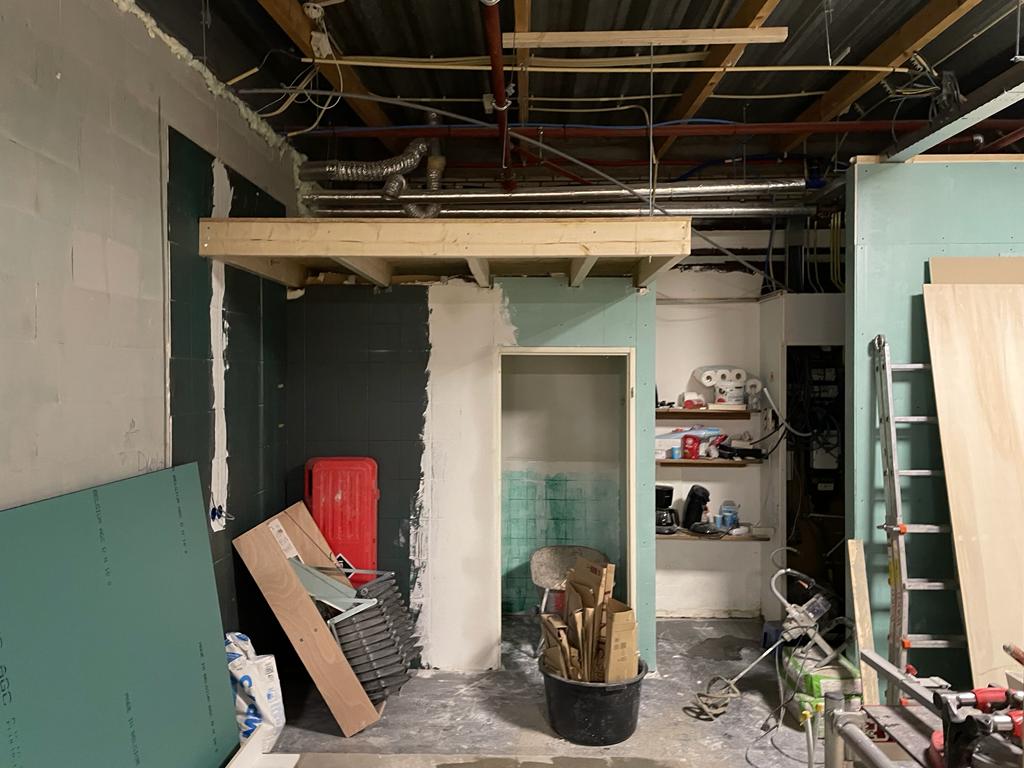 Roosters Nieuwerkerk 090223D